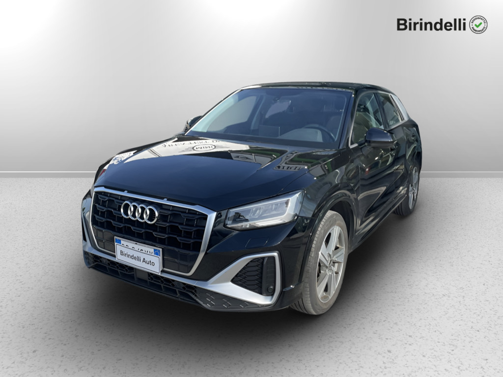 AUDI Q2
