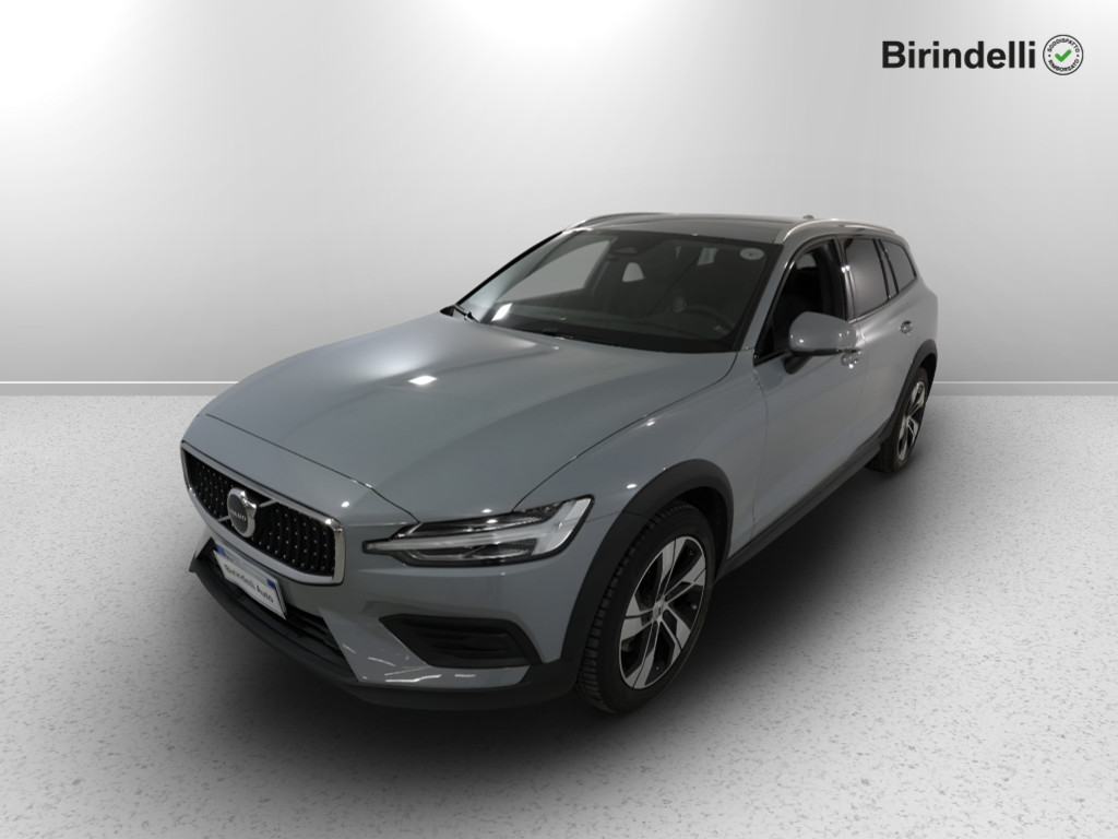VOLVO V60 CC