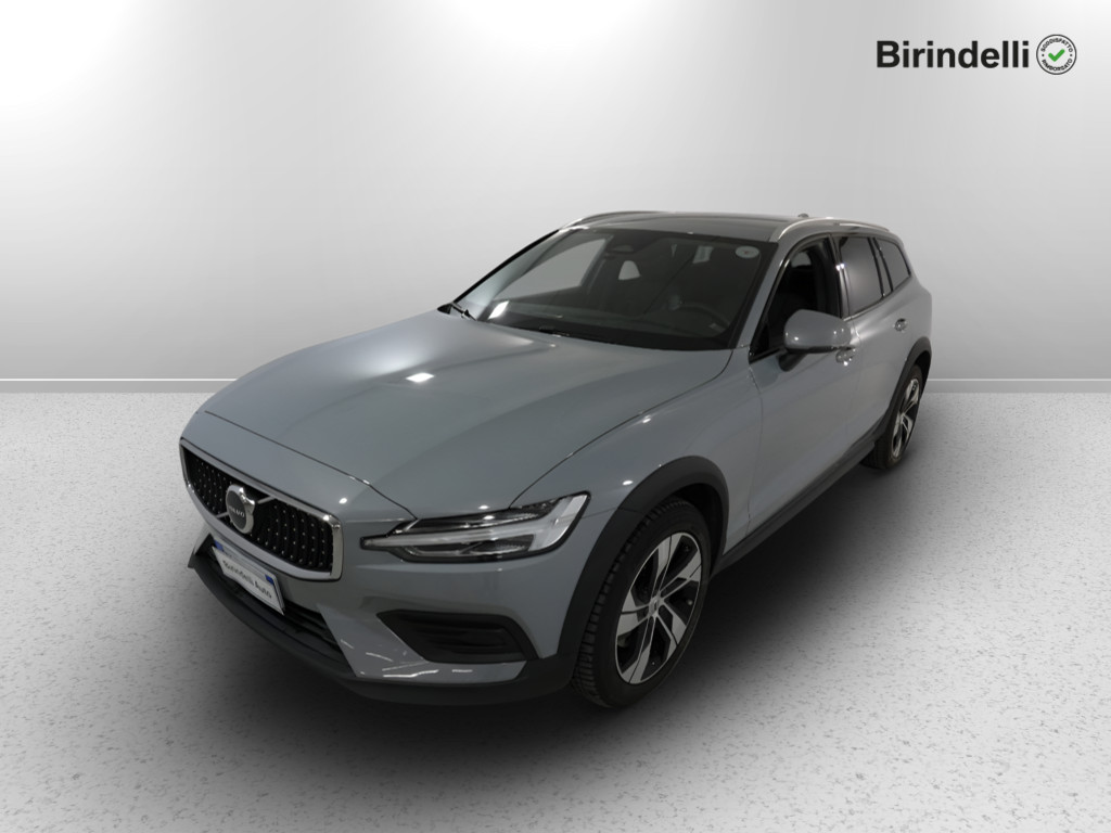 VOLVO V60 CC