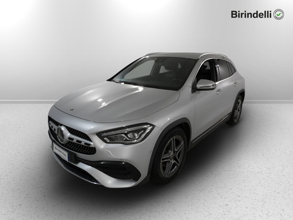 MERCEDES-BENZ GLA