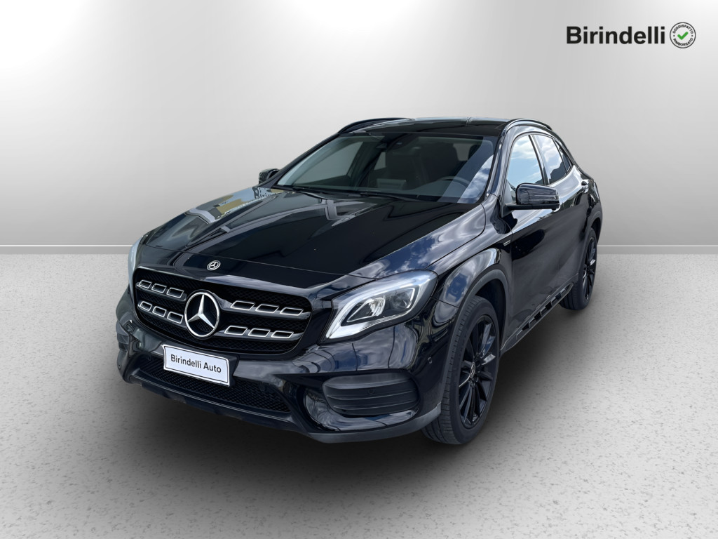 MERCEDES-BENZ GLA