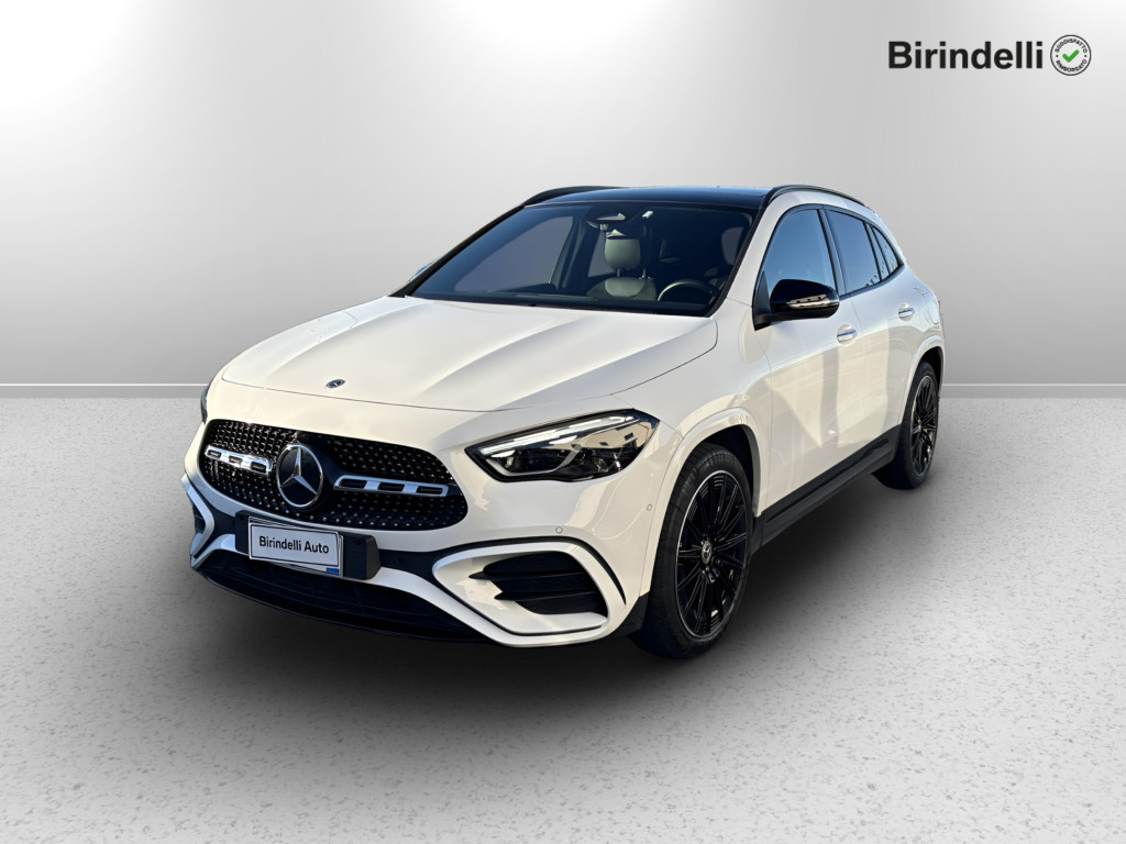 MERCEDES-BENZ GLA